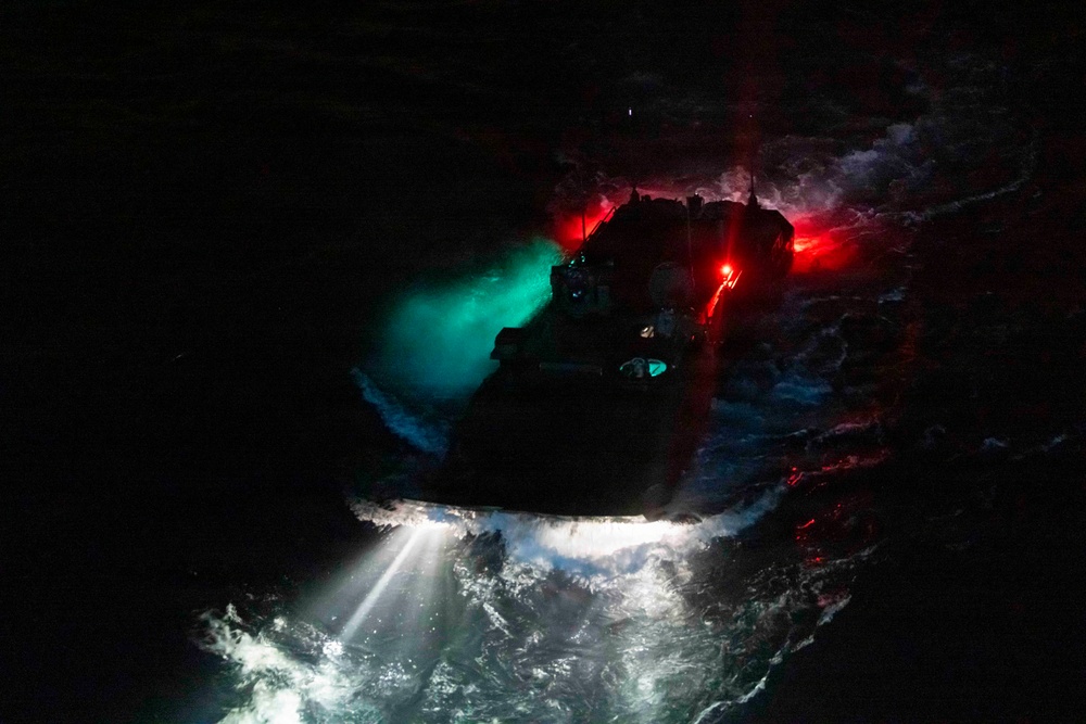QUART 26.2: 3rd AA Bn. conducts night operations aboard USS Makin Island