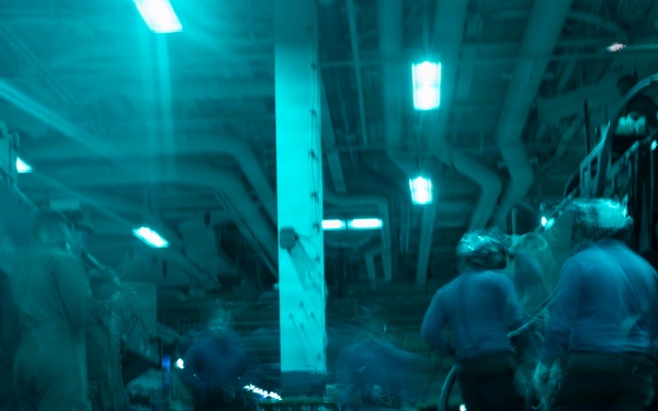 QUART 26.2: 3rd AA Bn. conducts night operations aboard USS Makin Island