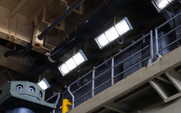 QUART 26.2: 3rd AA Bn. and 2nd Bn., 4th Marines conduct Ship to Shore operations onboard USS Makin Island