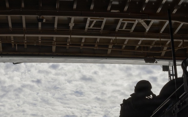 QUART 26.2: 3rd AA Bn. and 2nd Bn., 4th Marines conduct Ship to Shore operations onboard USS Makin Island