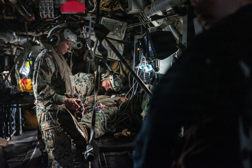 11th MEU Marines, Sailors Conduct Medical Training Aboard USS Boxer