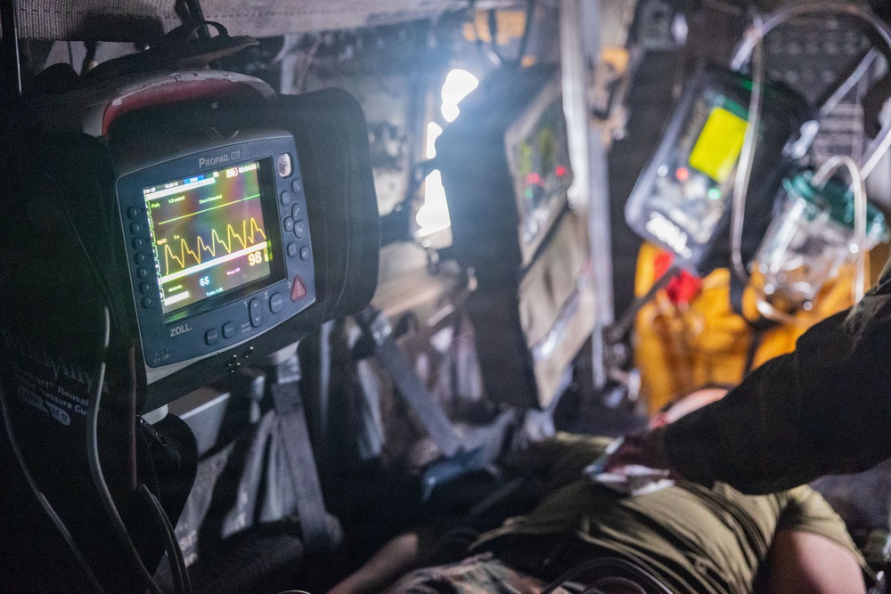 11th MEU Marines, Sailors Conduct Medical Training Aboard USS Boxer