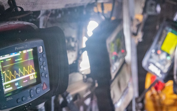 11th MEU Marines, Sailors Conduct Medical Training Aboard USS Boxer