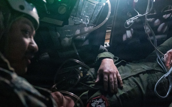 11th MEU Marines, Sailors Conduct Medical Training Aboard USS Boxer