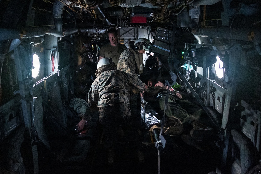 11th MEU Marines, Sailors Conduct Medical Training Aboard USS Boxer