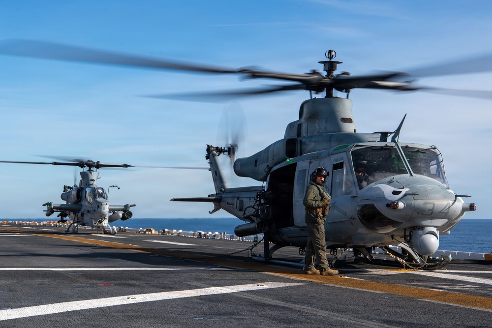 Boxer Conducts Flight Operations