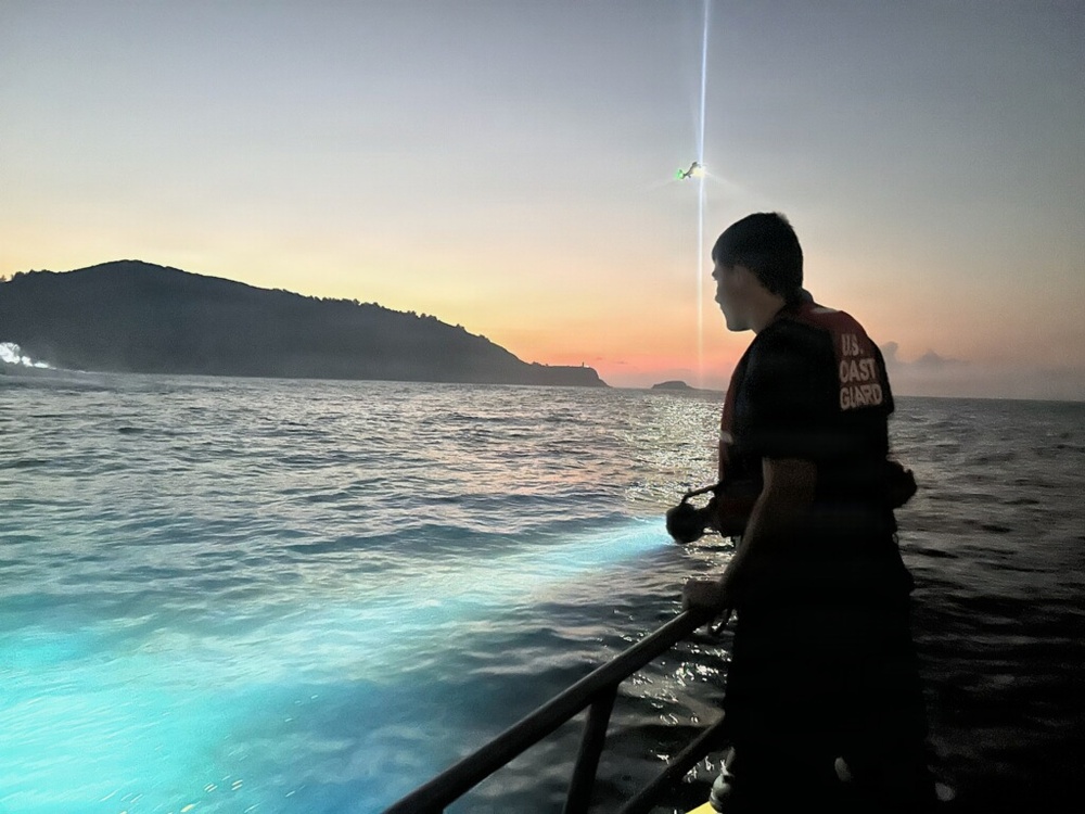 Coast Guard, partners search for missing man off Kauai