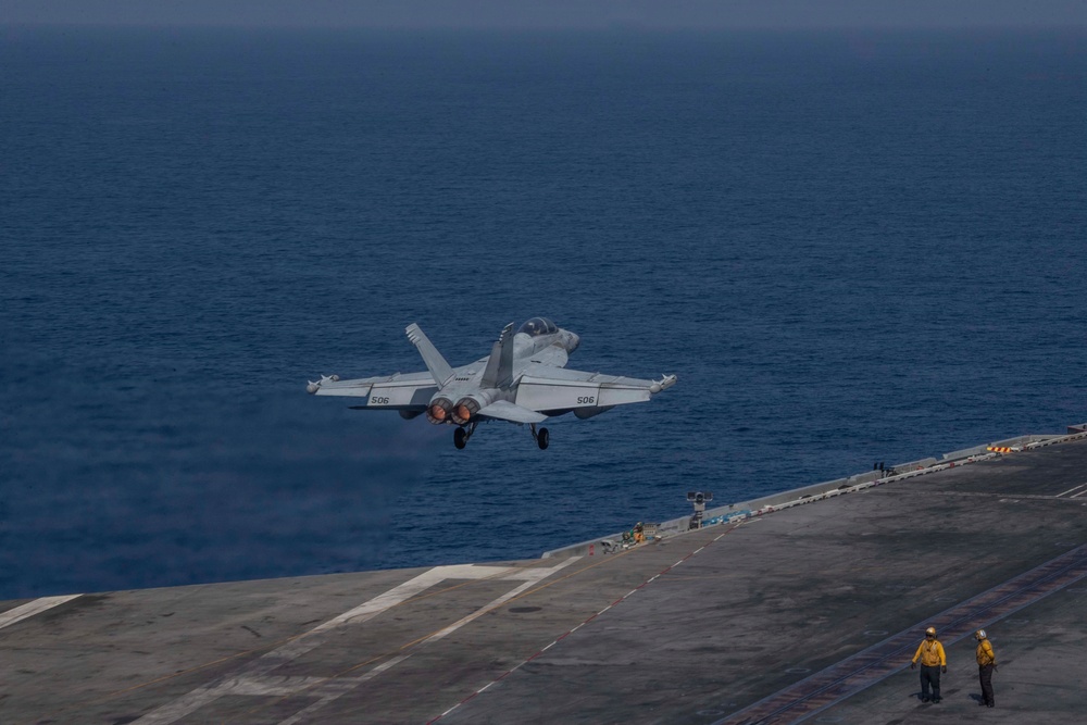 Abraham Lincoln conducts flight operations