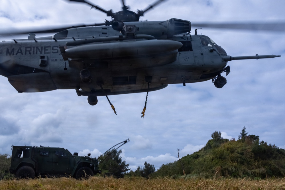 CLB-4, HMH-466 Helicopter Support Team Training
