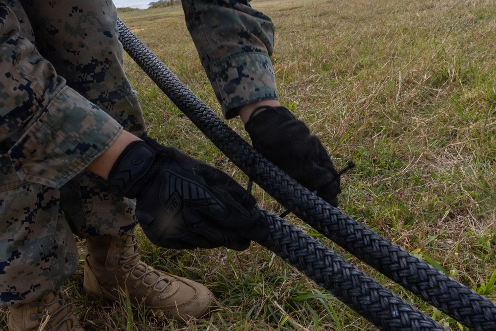 CLB-4, HMH-466 Helicopter Support Team Training