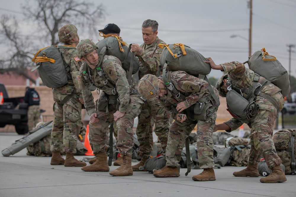 416 CA BN Airborne Operations