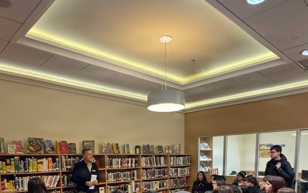 Italian High School Students Visit NSA Naples