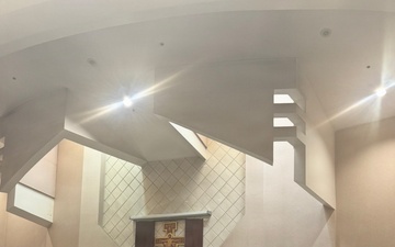 Italian High School Students Visit NSA Naples