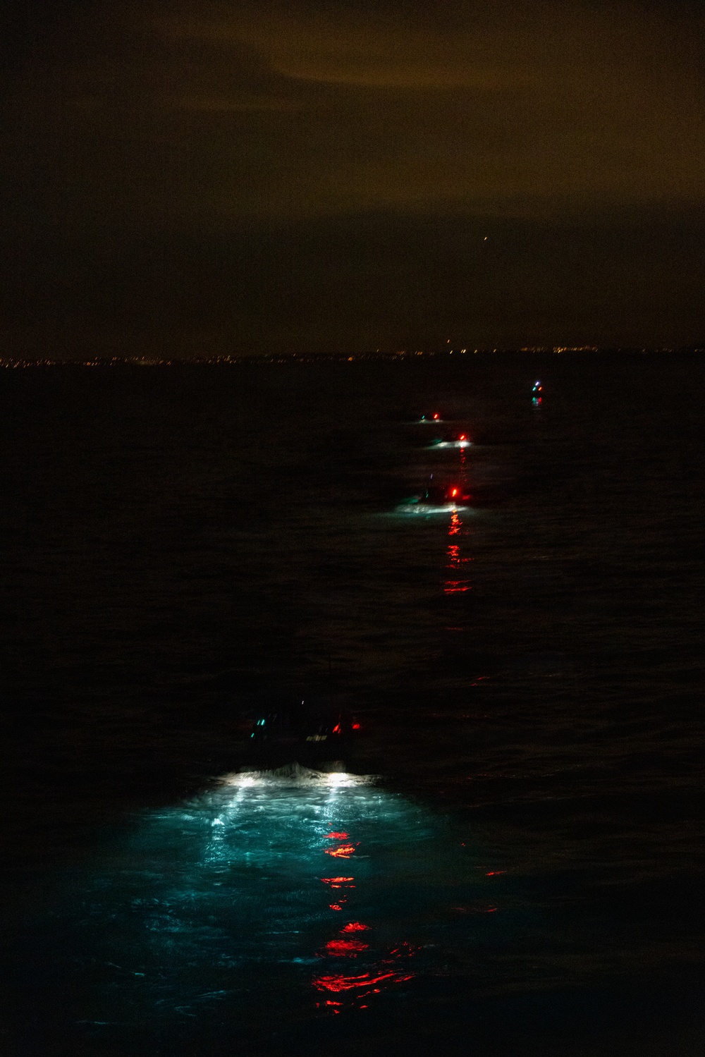 QUART 26.2: LCAC operations aboard USS Makin Island