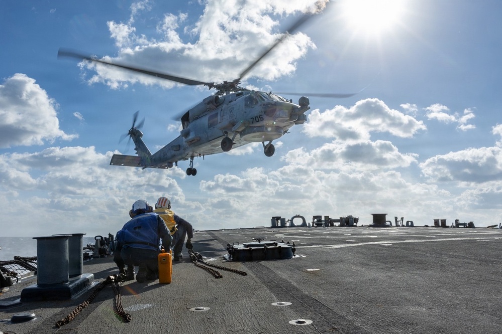 USS Gonzalez Integrates with Carrier Strike Group TEN During Group Sail Exercise