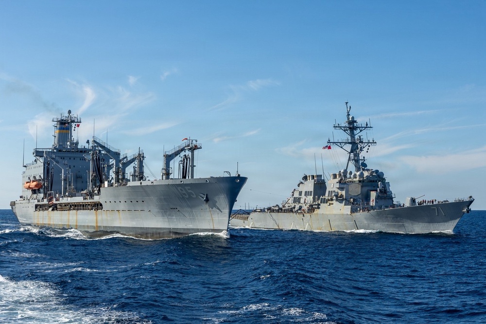 USS Gonzalez Integrates with Carrier Strike Group TEN During Group Sail Exercise