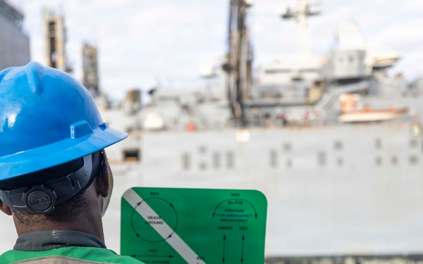 USS Michael Murphy conducts routine operations