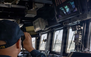 USS Michael Murphy conducts routine operations