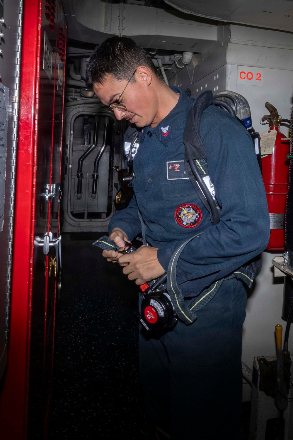 USS Michael Murphy conducts routine operations