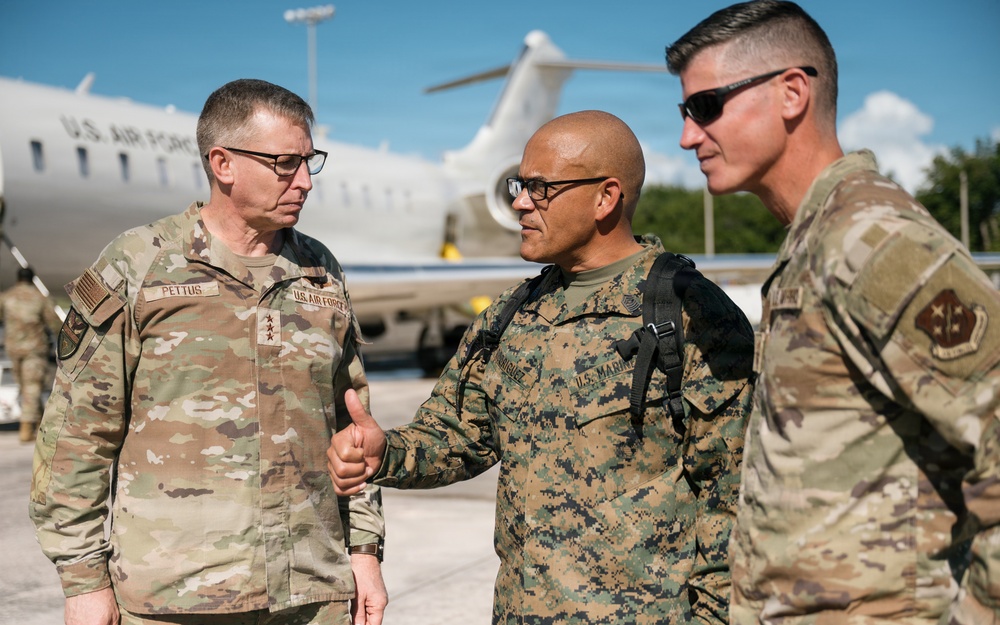 SOUTHCOM command visits Puerto Rico