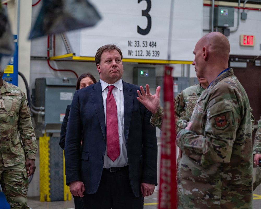 Under Secretary Michael Duffey visits Luke AFB to spotlight readiness and innovation