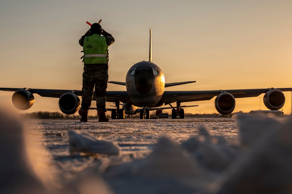 Frigid day on the flight line