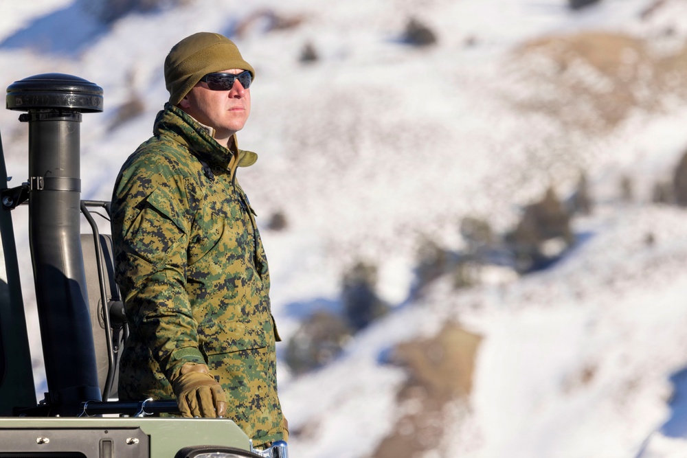 MTX 1-26 | Combat Logistics Battalion 24 Helicopter Support Team Operations