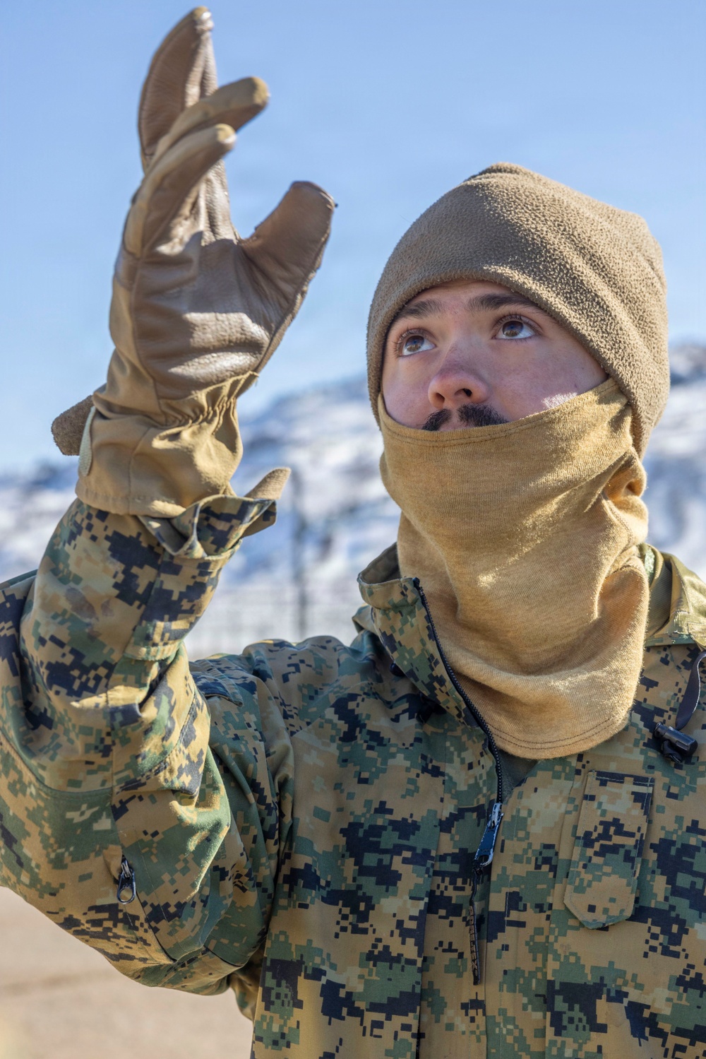 MTX 1-26 | Combat Logistics Battalion 24 Helicopter Support Team Operations