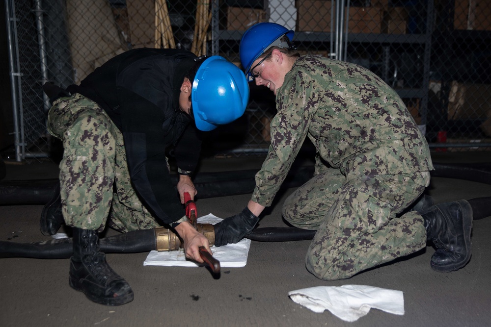 Ike Conducts Planned Incremental Availability maintenance period