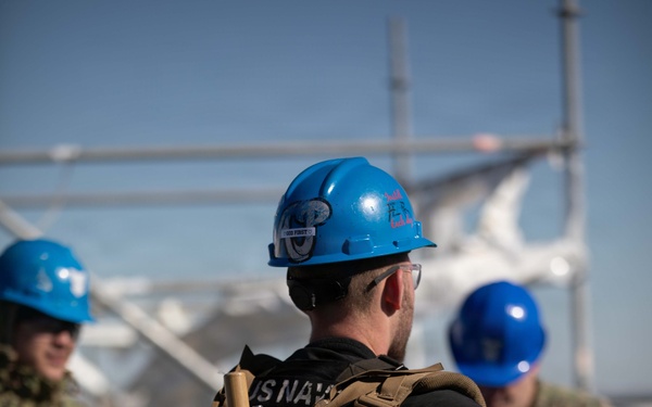 Ike Conducts Planned Incremental Availability maintenance period