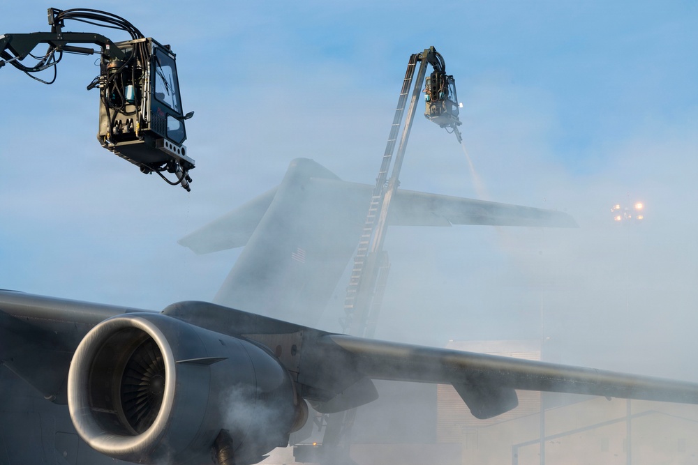 The 14th Airlift Squadron conducts a low-level sortie during Exercise Palmetto Reach