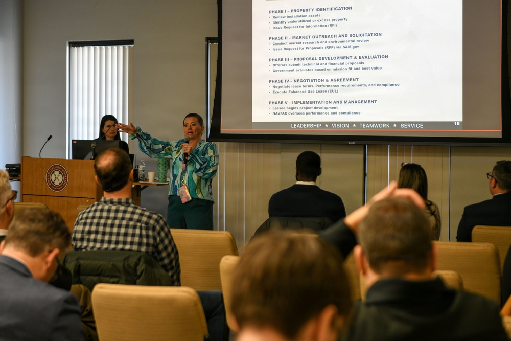 Naval Station Great Lakes Request for Interest Industry Day Presentation