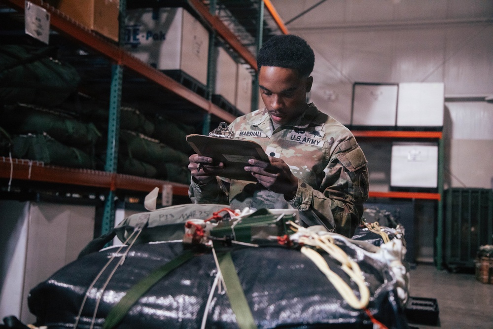 3rd SFG (Airborne) Practice Airdrop Systems During Operation Ghost Rig