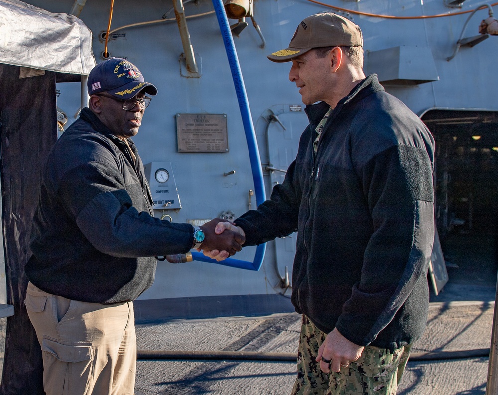 Vice Adm. John Gumbleton Visits USS Truxtun