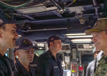 Vice Adm. John Gumbleton Visits USS Truxtun