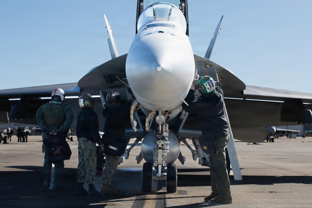 Strike Fighter Squadron (VFA) 34 Prepares for a Training Exercise