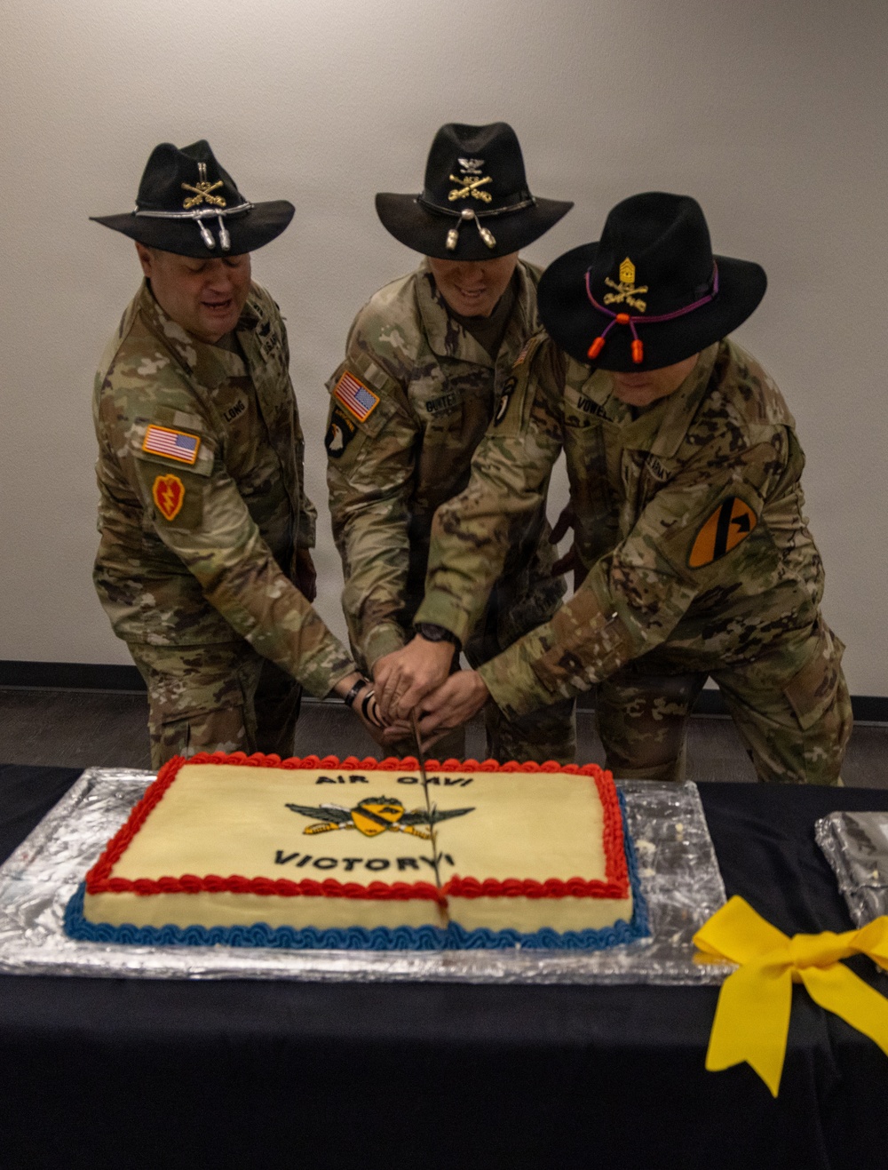 Air Cav cuts ribbon on new headquarters