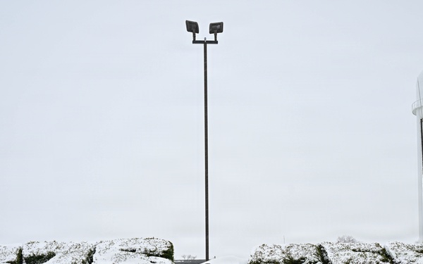 Scott AFB crews battle winter storm, keep mission moving