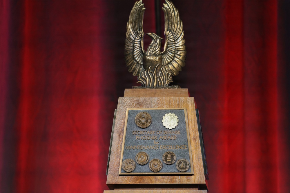 1st Maintenance Battalion, 1st Combat Readiness Regiment, I MEF wins the 2025 Phoenix Award for Maintenance Excellence