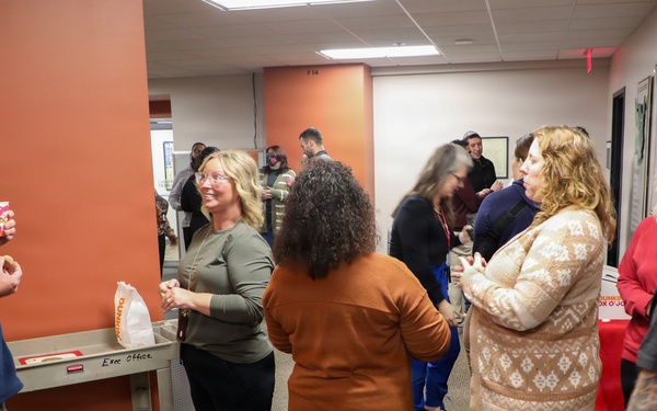 USACE St. Louis has coffee with the commander