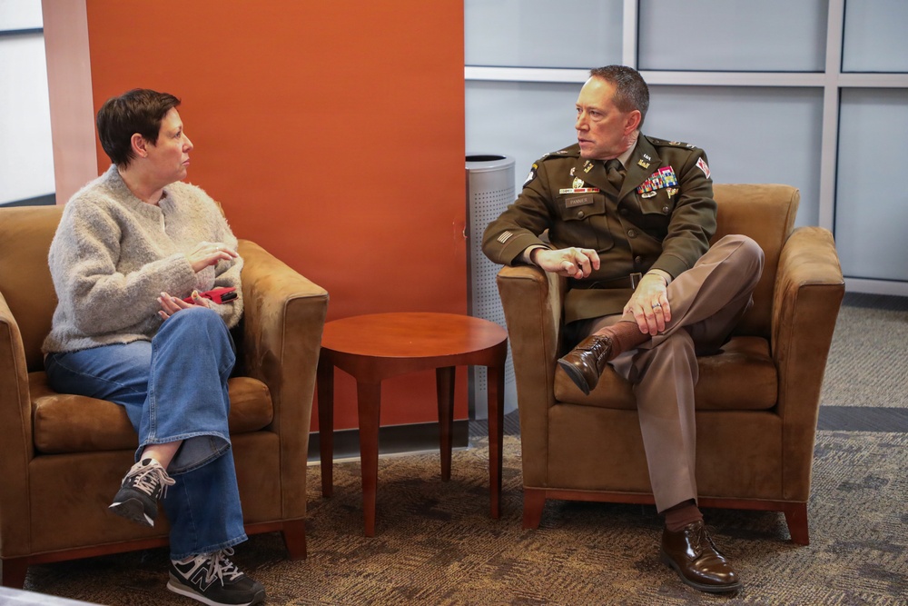 USACE St. Louis has coffee with the commander
