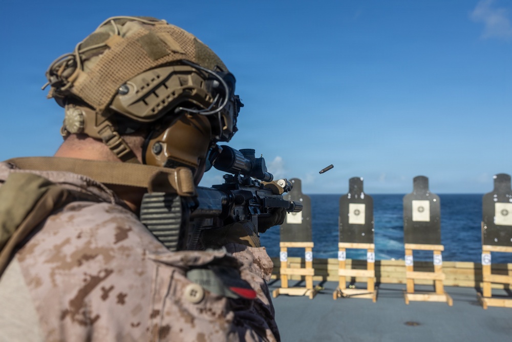 22nd MEU(SOC) | India Co Deck Shoot on USS Fort Lauderdale