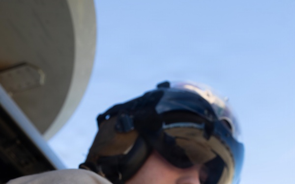 Marine Medium Tiltrotor Squadron (VMM) 266 performs a touch and go