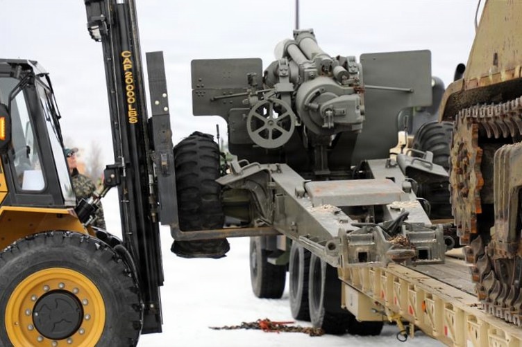 Fort McCoy team members finish effort to move two new items to installation’s Equipment Park