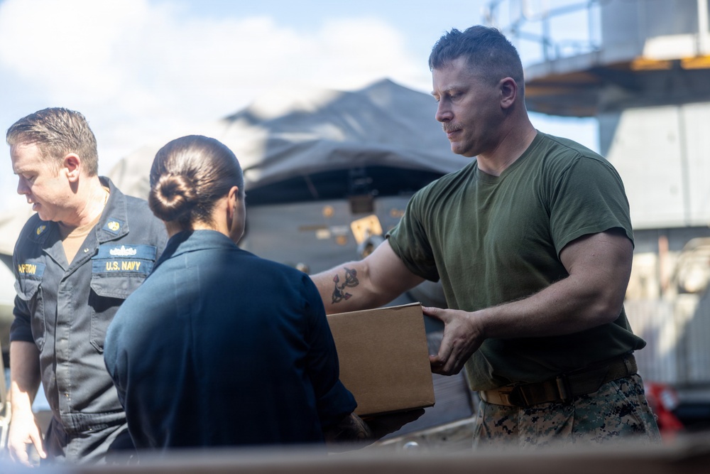 22nd MEU(SOC) | Marines Conduct Replenishment-at-Sea Aboard USS Fort Lauderdale