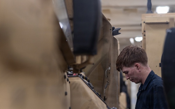 22nd MEU(SOC) | CLB 26 Marines Conduct Maintenance Aboard USS Fort Lauderdale