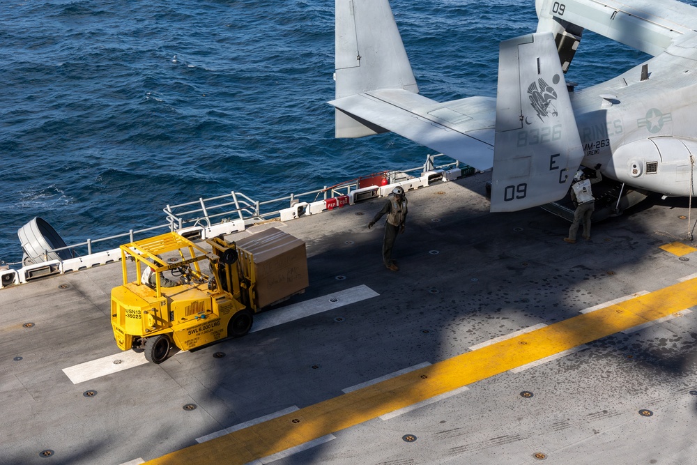 22nd MEU(SOC) | Flight Operations aboard USS Iwo Jima