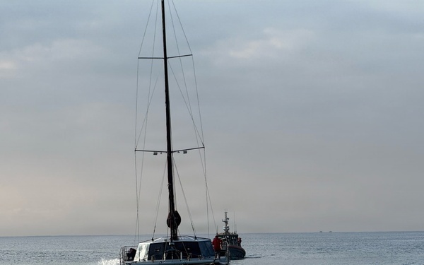 Coast Guard Conducts Rescue Near Maalaea Bay, Maui