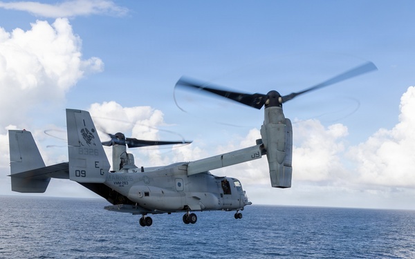 22nd MEU(SOC) | Flight Operations aboard USS Iwo Jima