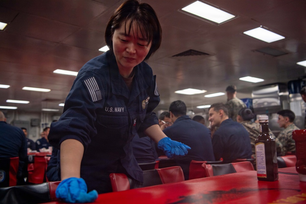 USS Boxer’s Junior Enlisted Association Serves Brunch